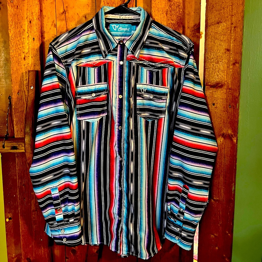 Cowgirl Hardware brand women’s western style snap up shirt